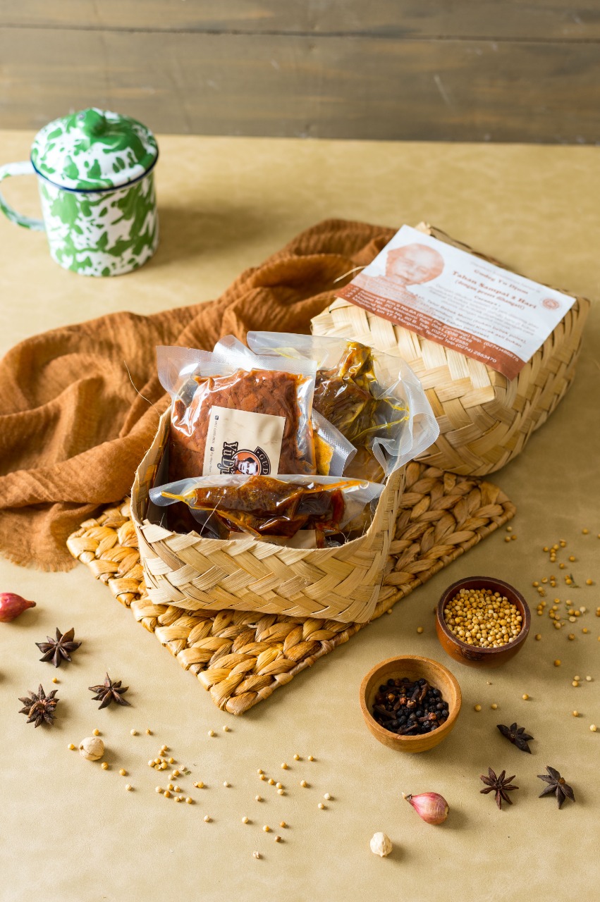 Kemasan Vakuum Gudeg Yu Djum